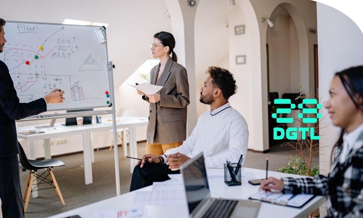 Curso sobre innovación y emprendimiento para crear valor mediante la tecnología, el marketing y el desarrollo de nuevos negocios